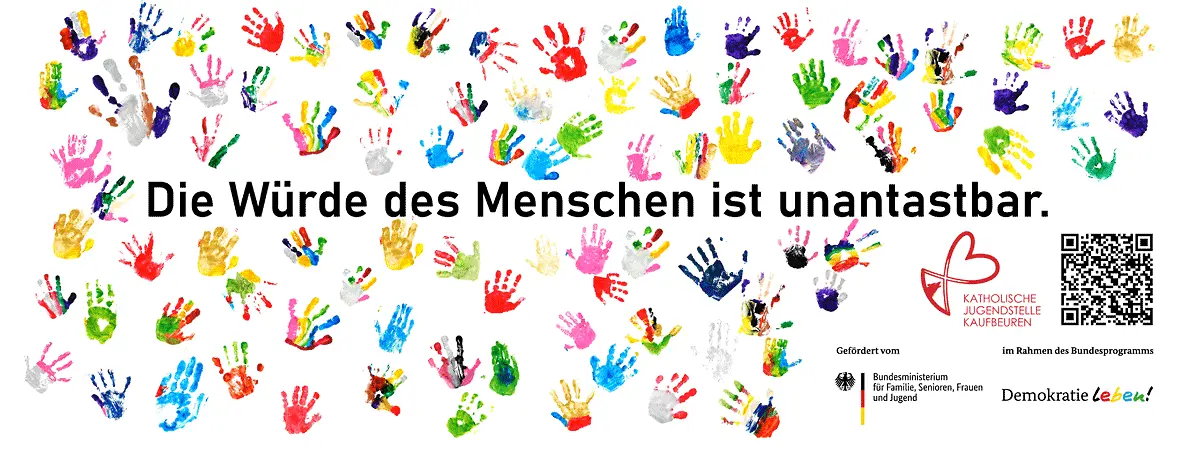 Plakatausschnitt: Bunte Handabdrücke aus dem Inklusiven Kinder- und Familienzentrum Kaufbeuren